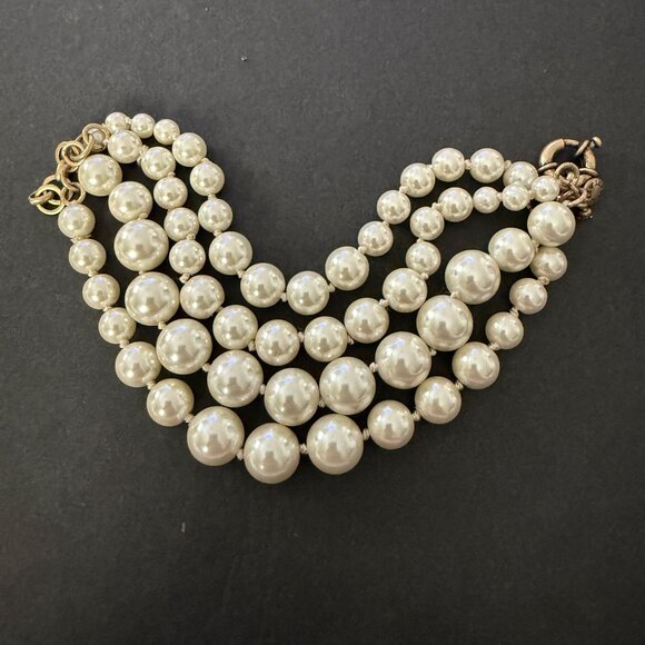 J Crew Twisted Hammock 4 Strand Faux Pearl Bracelet Gold-Tone Clasp - Picture 9 of 10